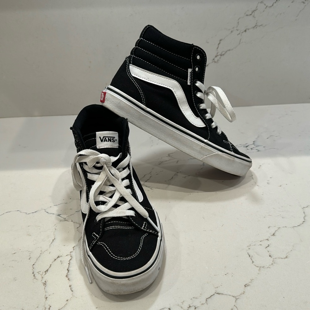 Vans black and white high top sneakers Women’s Size 6.5